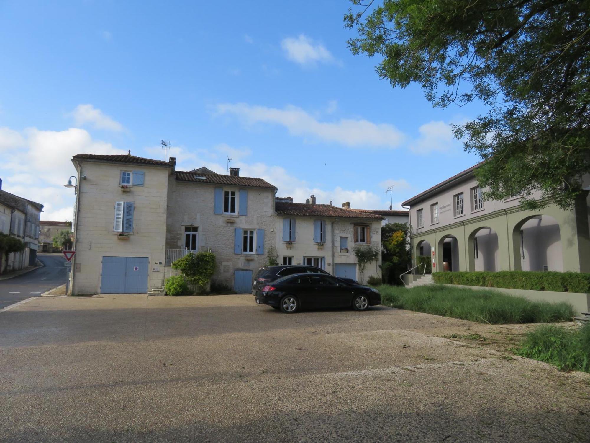 La Maison Du Bonheur Bourg-Charente Exterior foto